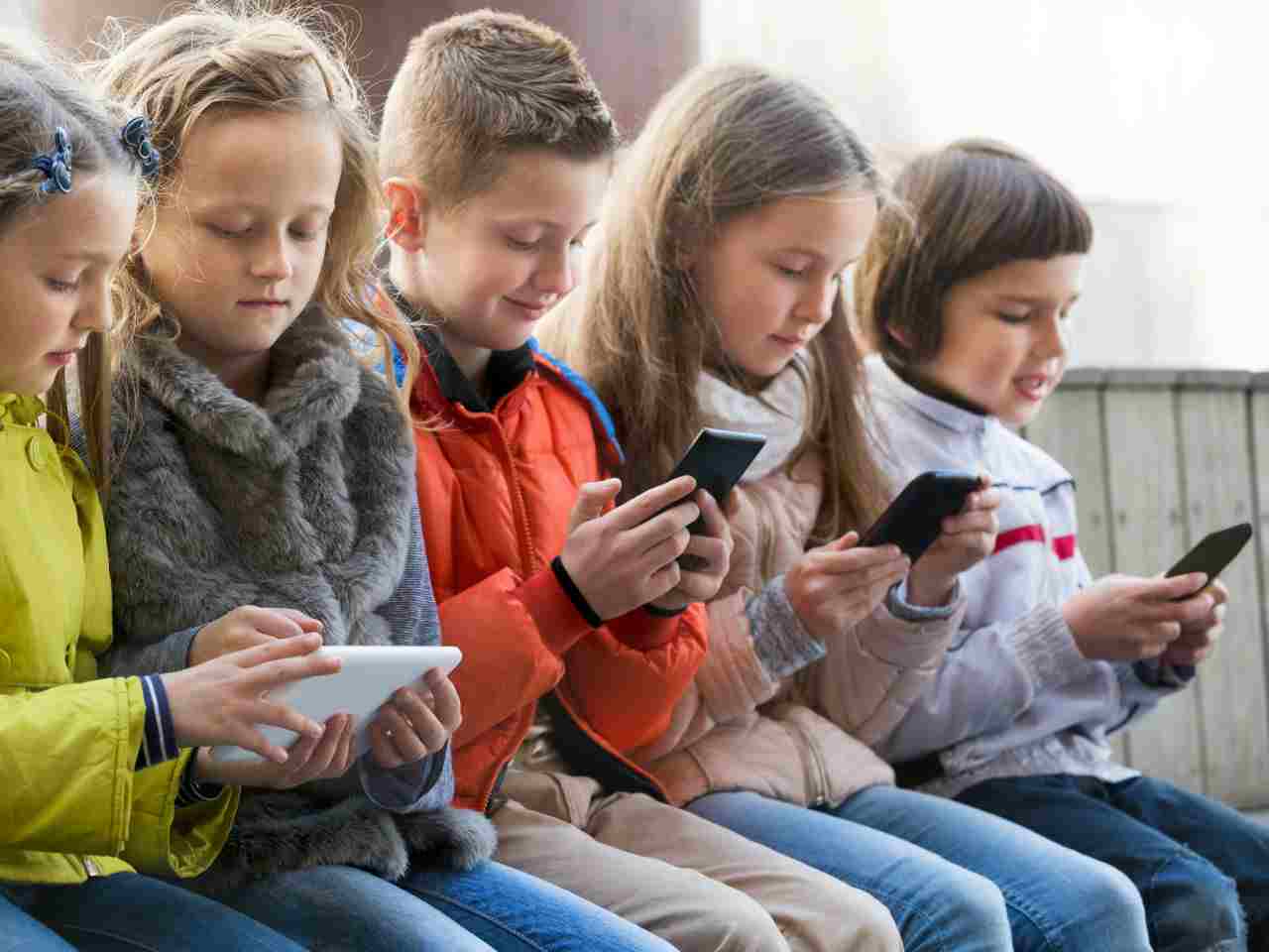 Effects of mobiles on Children