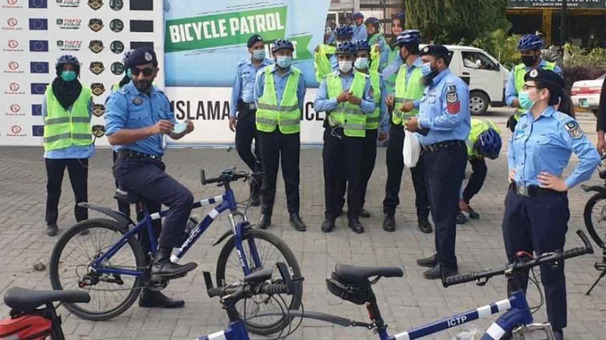 Islamabad police launches bicycle patrol unit